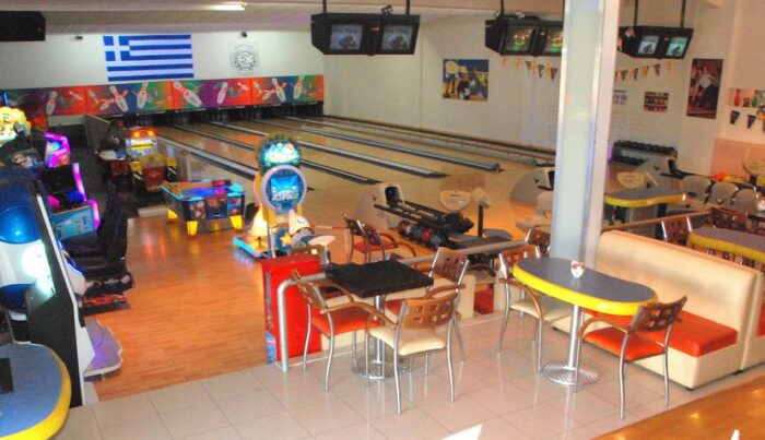 Bowling Cafe Bowling Cafe